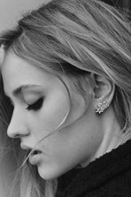 Load image into Gallery viewer, 3fa2ccda-1bb8-4e75-8035-1e56059208b4:2:editorial:women
