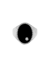 Load image into Gallery viewer, Oval onyx signet ring white gold
