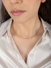 Load image into Gallery viewer, a814ccfb-2e96-4692-85e4-973aaaab3a57:2:model:women
