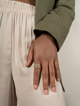 Load image into Gallery viewer, 18k gold &amp; diamond triple row dotty ring - 1.00ct
