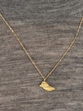 Load image into Gallery viewer, 7547b18e-17a2-47c3-88d8-51da829c69cb:2:model:women
