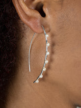 Load image into Gallery viewer, Long waterfall pearl drop earrings
